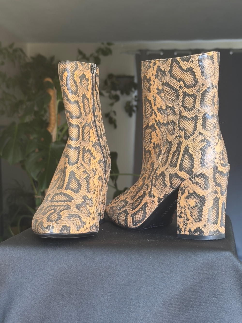Aquatalia Florita Python Embossed Weatherproof Leather Booties Sz 7 US / 37 EU